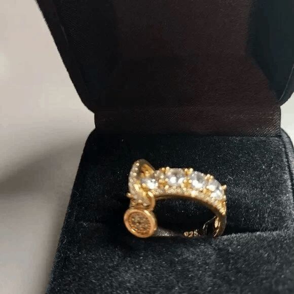 GOLD DIAMOND RING BAND WITH HANGING CHARM - Picture 7 of 10